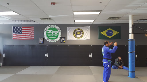 Shopping Mall «Merchants Walk Shopping Center», reviews and photos, 60 Access Rd, Stratford, CT 06615, USA