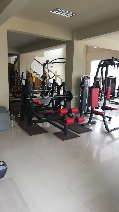 Imperium Fitness Gym - JRCF+PJ2, Av. Melchor Pérez de Olguín, Cochabamba, Bolivia