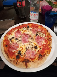 Pizza du Restaurant italien Mamma Trattoria à Ferney-Voltaire - n°19