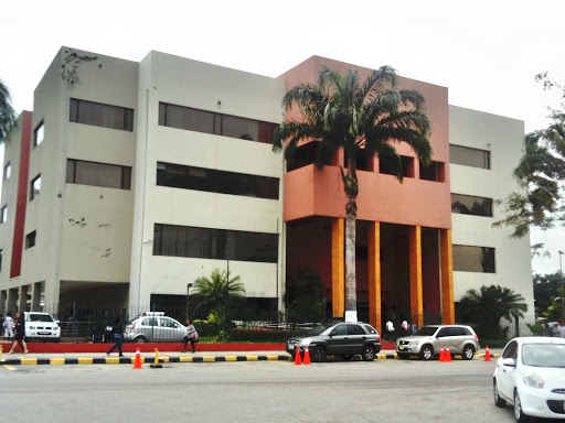 Cursos medicina campus Guayaquil