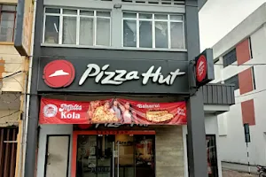 Pizza Hut Restaurant Kulim image