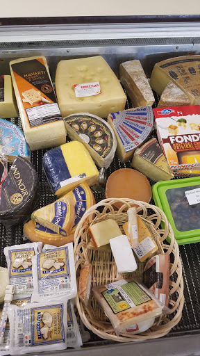 Wine Store «The Wine & Cheese Place», reviews and photos, 14748 Clayton Rd, Ballwin, MO 63011, USA