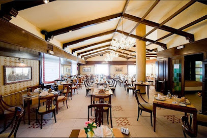 Restaurant Rey Arturo - C. Llanillo, 42, 09195 Villagonzalo Pedernales, Burgos, Spain