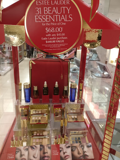 Shopping Mall «Crossgates Mall», reviews and photos, 1 Crossgates Mall Rd, Albany, NY 12203, USA