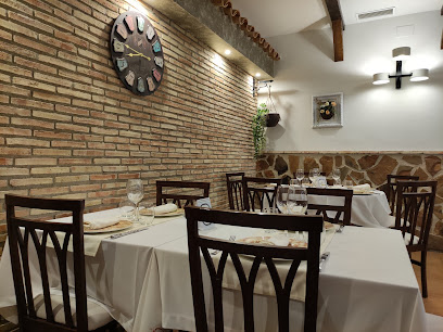 Capiscol Restaurante Asador - C. Los Charcones, 2, 23600 Martos, Jaén, Spain