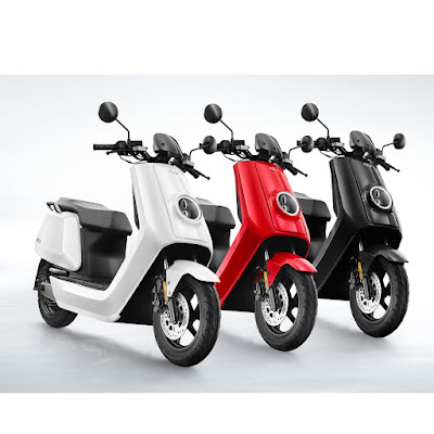 SCOOTER NIU à Paris