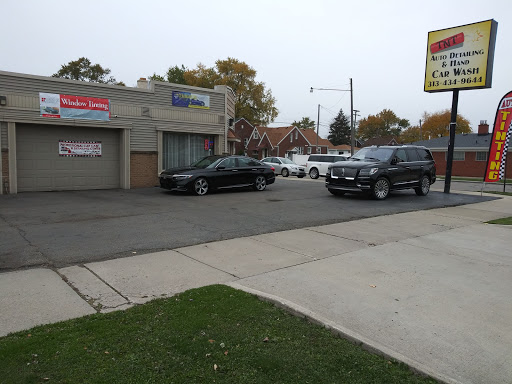 T & T Auto Detailing and Hand Car Wash en Wyandotte