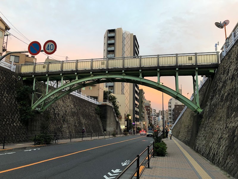 童橋