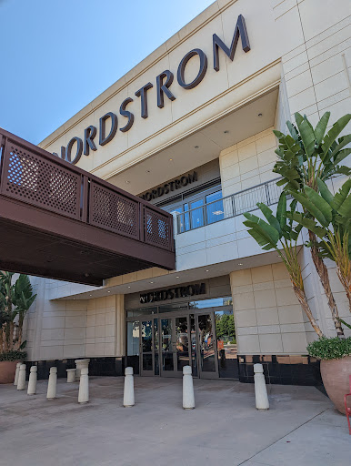 Department Store «Nordstrom», reviews and photos, 800 Spectrum Center Dr, Irvine, CA 92618, USA