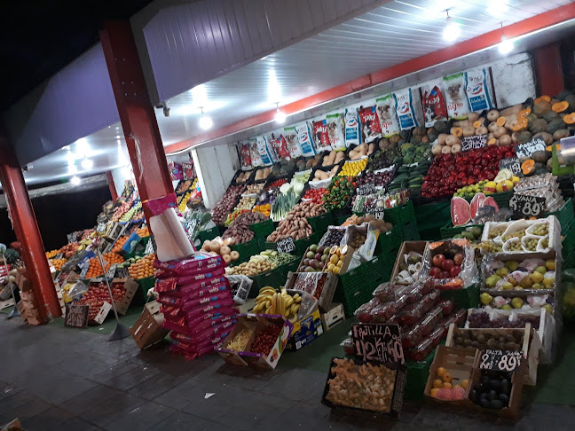 Opiniones de Puesto Frutas y Verduras "Naturaleza" en Ciudad del Plata - Frutería
