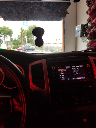 Car Wash «AquaZoom Car Wash», reviews and photos, 8034 Garden Grove Blvd, Garden Grove, CA 92844, USA