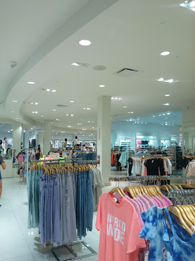 Clothing Store «Forever 21», reviews and photos, 600 Santa Rosa Plaza, Santa Rosa, CA 95401, USA