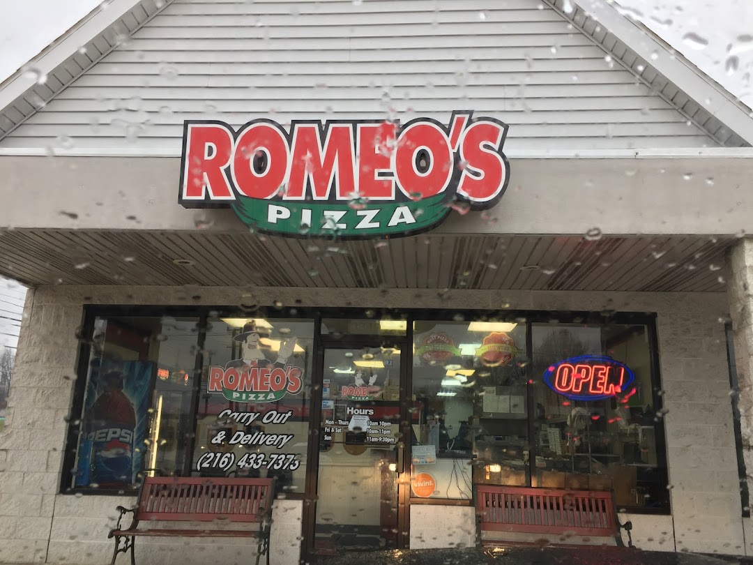 Romeos Pizza