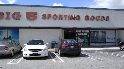 Sporting Goods Store «Big 5 Sporting Goods - Lakewood», reviews and photos, 5247 Lakewood Blvd, Lakewood, CA 90712, USA