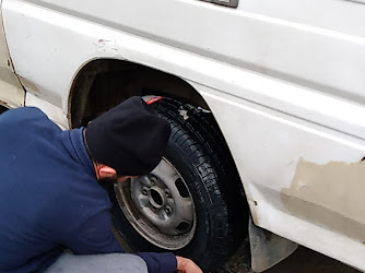 Hüseyin Deniz Oto Lastik Çamlık