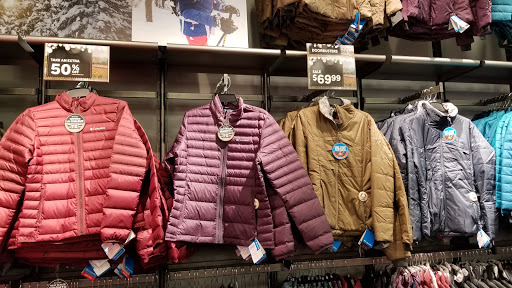 Sportswear Store «Columbia Sportswear Outlet Store», reviews and photos, 2950 I-20 Frontage Rd #1000, Grand Prairie, TX 75052, USA