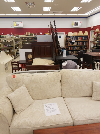 Thrift Store «Salvation Army», reviews and photos, 2100 N Elm St, Greensboro, NC 27408, USA