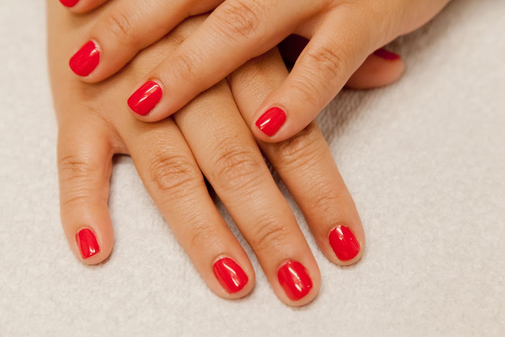 RedHotToes - Skin & Nail Bar 98275