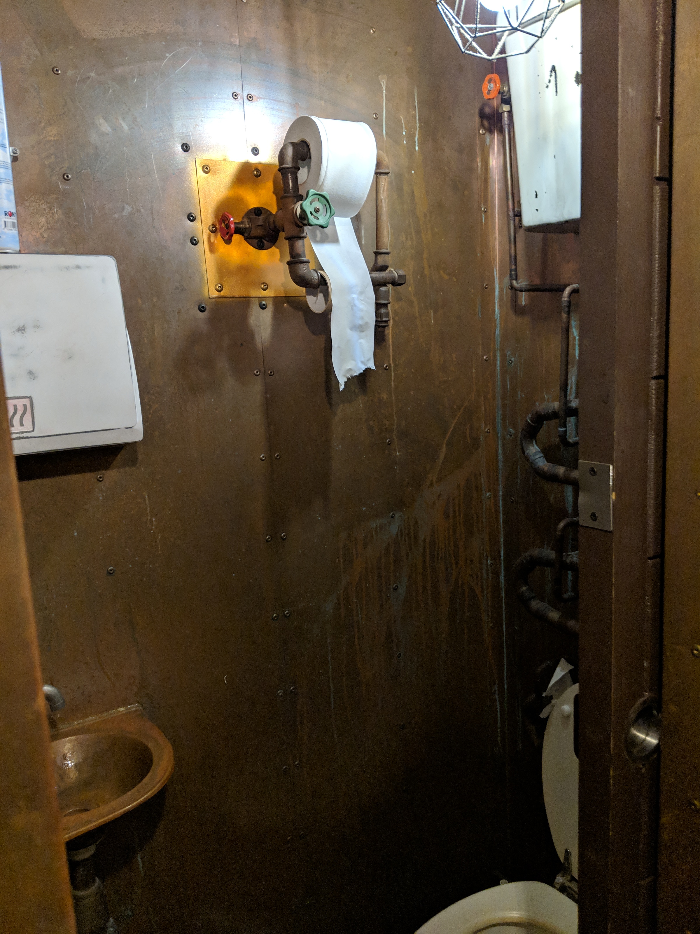 Photo n° 8 de l'avis de Svitlana.a fait le 14/04/2019 à 23:49