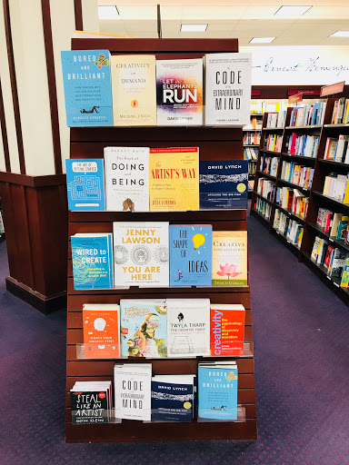 Book Store «University of Pennsylvania Bookstore», reviews and photos, 3601 Walnut St, Philadelphia, PA 19104, USA