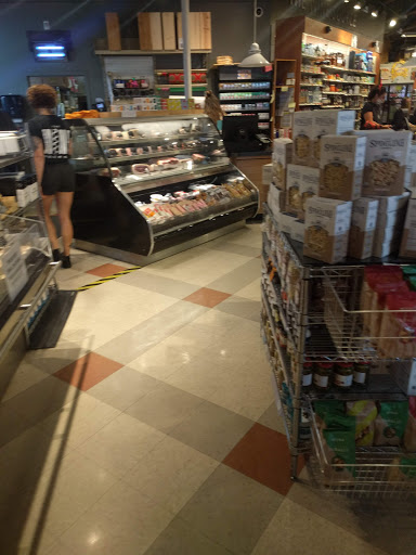 Wine Store «The Wine Source», reviews and photos, 3601 Elm Ave, Baltimore, MD 21211, USA