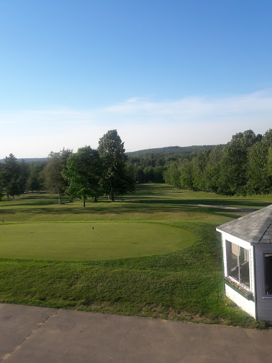 Golf Course «Apple Hill Golf Course», reviews and photos, 69 E Rd, East Kingston, NH 03827, USA