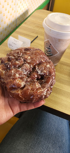 Donut Shop «Donut King», reviews and photos, 2808 Zinfandel Dr, Rancho Cordova, CA 95670, USA