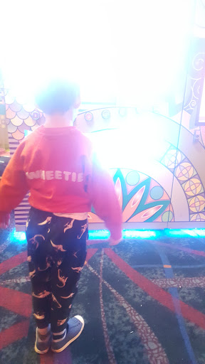 Movie Theater «Regal Cinemas Starlight 14 - Charlotte», reviews and photos, 11240 N Tryon St, Charlotte, NC 28262, USA