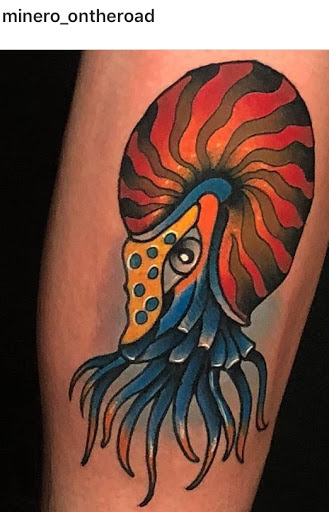 Explore simple hummingbird tattoo ideas, creative tattoo ideas in Ottumwa, available at Family Tradition TattoosPiercings