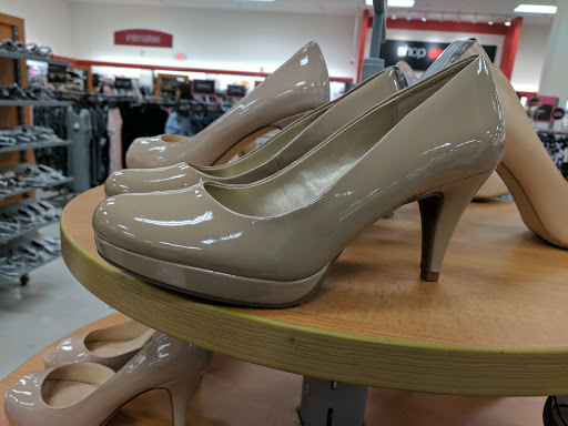 Shopping Mall «Fresh Pond Mall», reviews and photos, 545 Concord Ave #21, Cambridge, MA 02138, USA