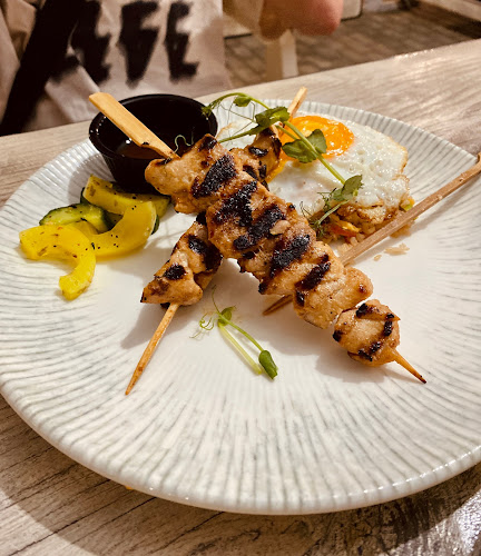 Г.С, ул. „Раковски“ 9, 8200 Поморие