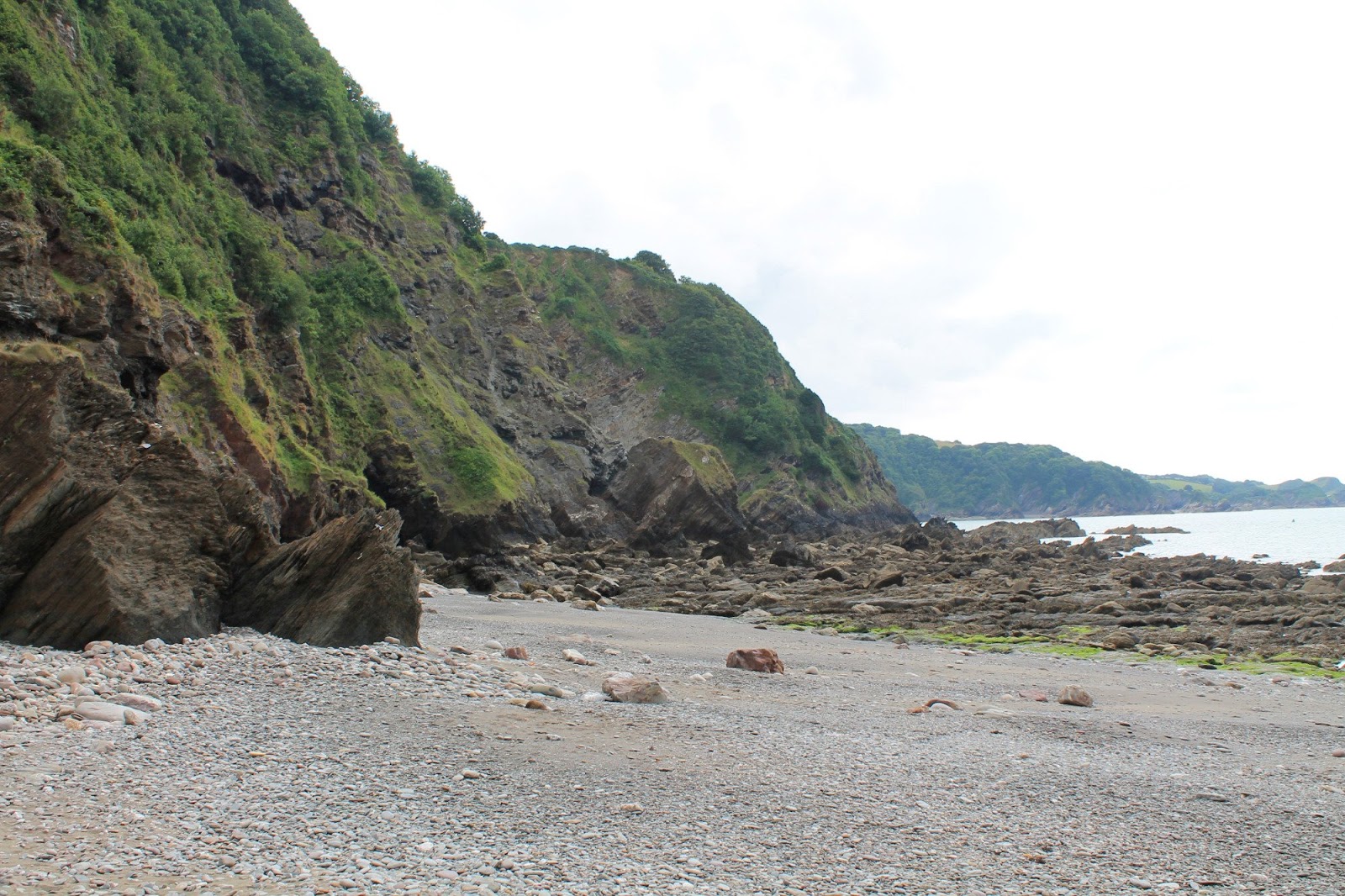 Foto van Wild Pear beach met kleine baai