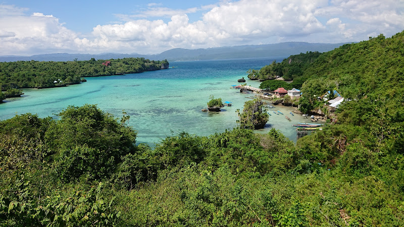 Pantai Maleura