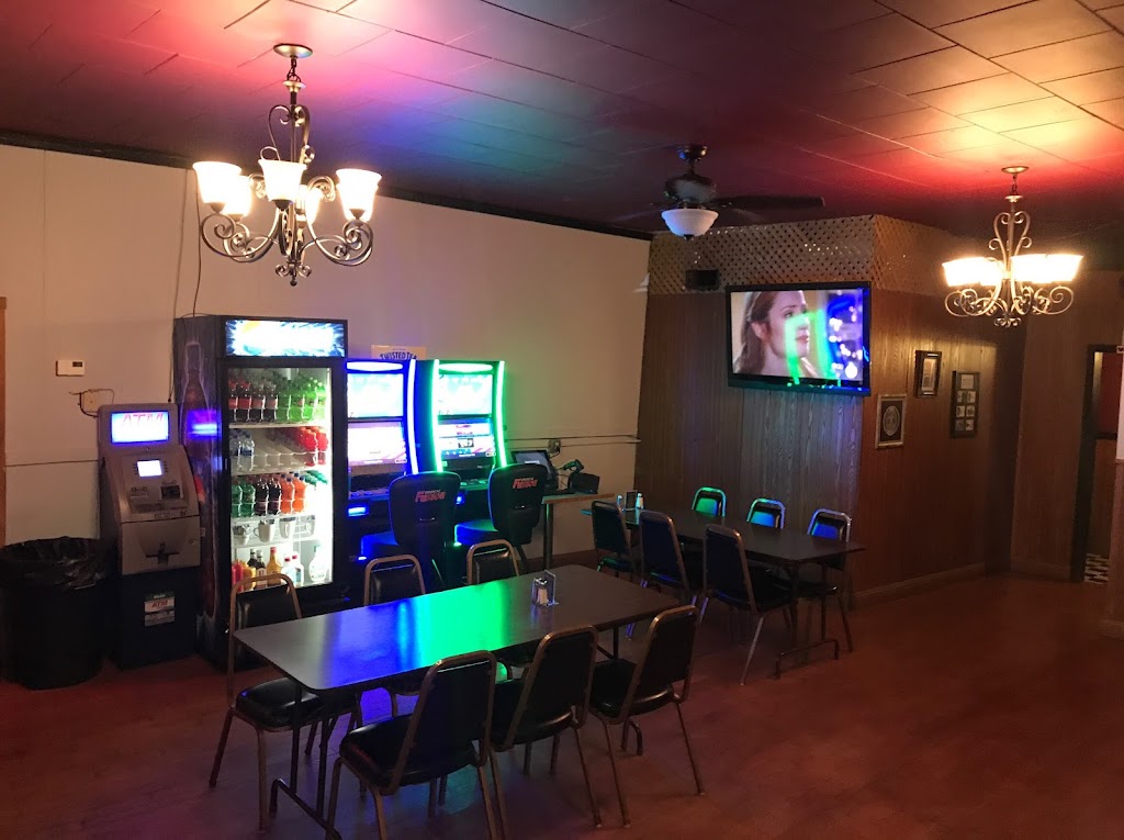 Davenport Supper Club & Lounge 58021