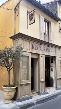 Photos du propriétaire du Restaurant méditerranéen Le Criquet à Arles - n°2
