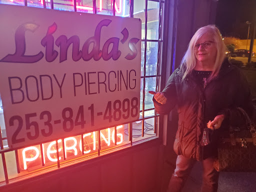 Explore hip and thigh tattoo ideas, creative tattoo ideas in Puyallup, available at Lindas Body Piercing