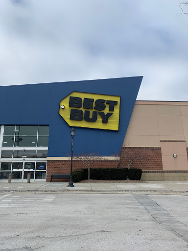 Electronics Store «Best Buy», reviews and photos, 7949 Towne Center Pkwy, Papillion, NE 68046, USA