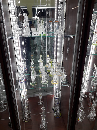 Tobacco Shop «Blue Moon Smoke Shop», reviews and photos, 470 Commonwealth Avenue, Boston, MA 02215, USA