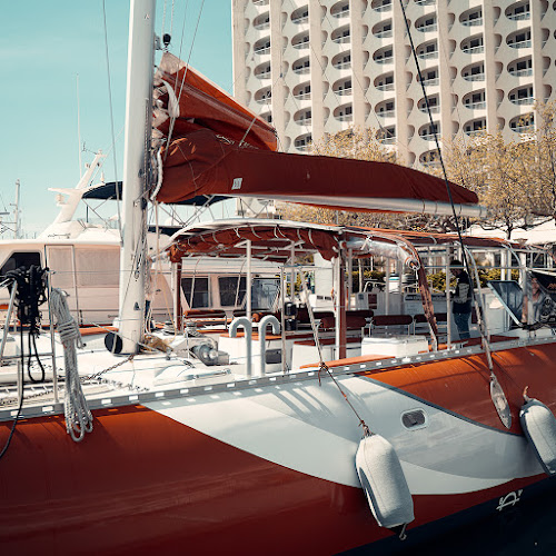 Agence d'excursions en bateau Bateau Catamaran Lucile La Grande Motte La Grande-Motte