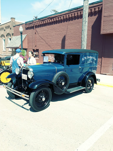 Boutique «Geschenk Boutique», reviews and photos, 228 E Lincoln St, St Joseph, IL 61873, USA