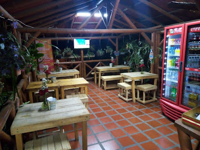ENTRE CARBONES DE ORIENTE - La Ceja - Carmen De Viboral, El Carmen de Viboral, Antioquia, Colombia