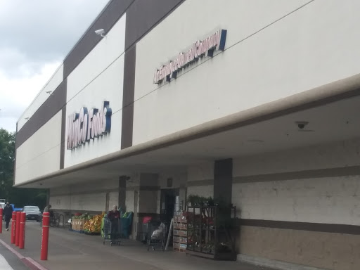 Supermarket «WinCo Foods», reviews and photos, 4275 Barger Dr, Eugene, OR 97402, USA