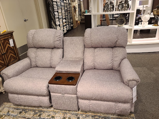 Furniture Store «La-Z-Boy Furniture Galleries», reviews and photos, 8600 NE Flintlock Rd, Kansas City, MO 64157, USA