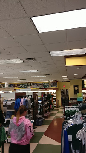 Book Store «Barnes and Noble SUNY Brockport», reviews and photos, 350 New Campus Dr, Brockport, NY 14420, USA
