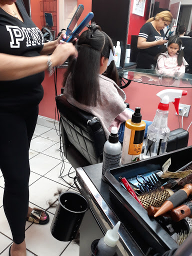 Beauty Salon «Dlalys Beauty Salon & Nails», reviews and photos, 6 Columbia Rd, Dorchester, MA 02121, USA