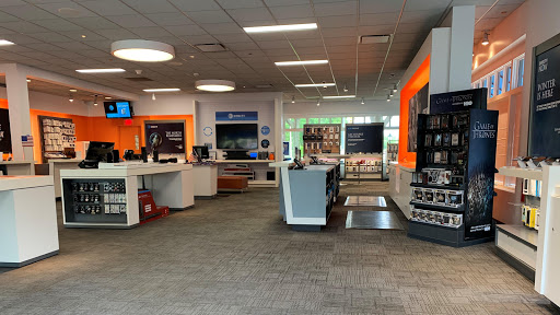 Cell Phone Store «AT&T», reviews and photos, 140 Glastonbury Blvd Suite 36, Glastonbury, CT 06033, USA