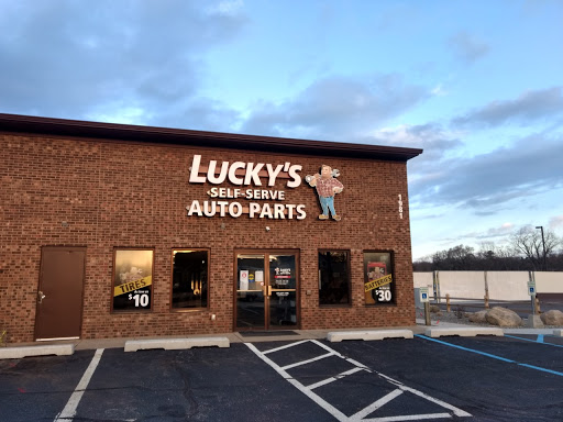 Luckys self serve Auto Parts