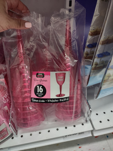 Party Store «Party City», reviews and photos