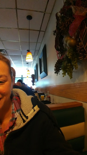 Family Restaurant «The Broadway Restaurant Catering & Ice Cream», reviews and photos, 100 Water St, Worcester, MA 01604, USA