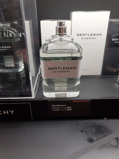 Cosmetics Store «SEPHORA», reviews and photos, 26 Southpark Center, Strongsville, OH 44136, USA